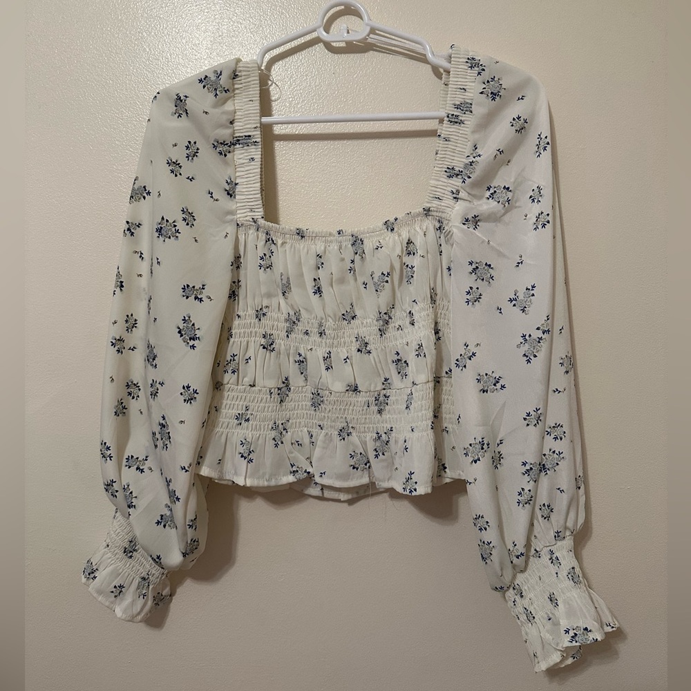 !!Womens Long Sleeve Top!! - Picture 3 of 3